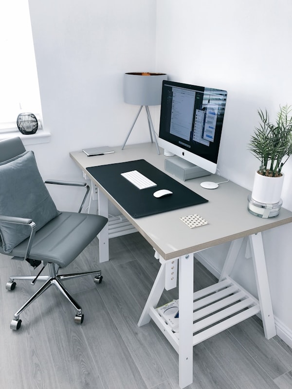 Bàn làm việc gỗ chữ L Workspace